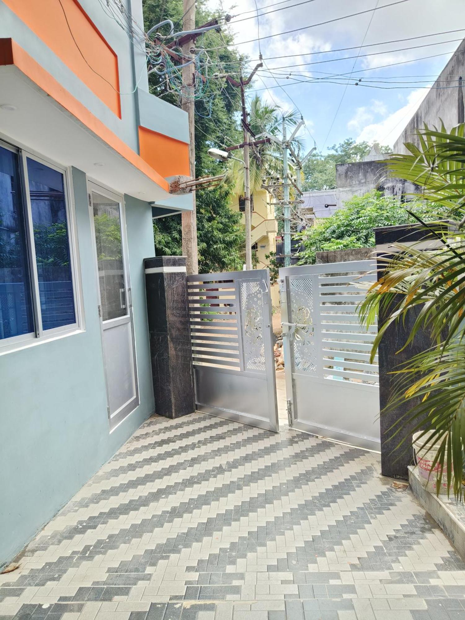 Liya Guest House Tiruvannamalai Ngoại thất bức ảnh