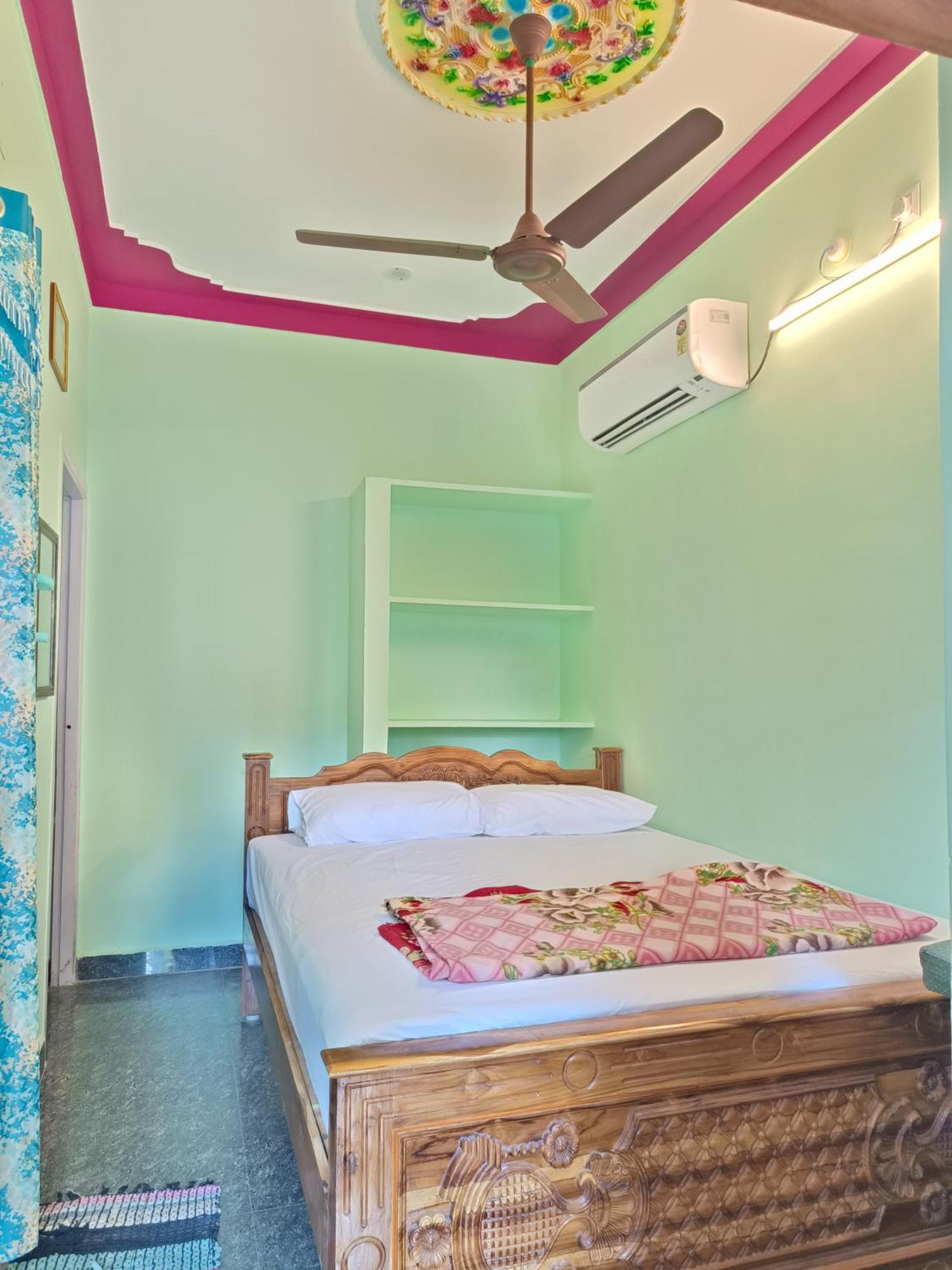 Liya Guest House Tiruvannamalai Ngoại thất bức ảnh