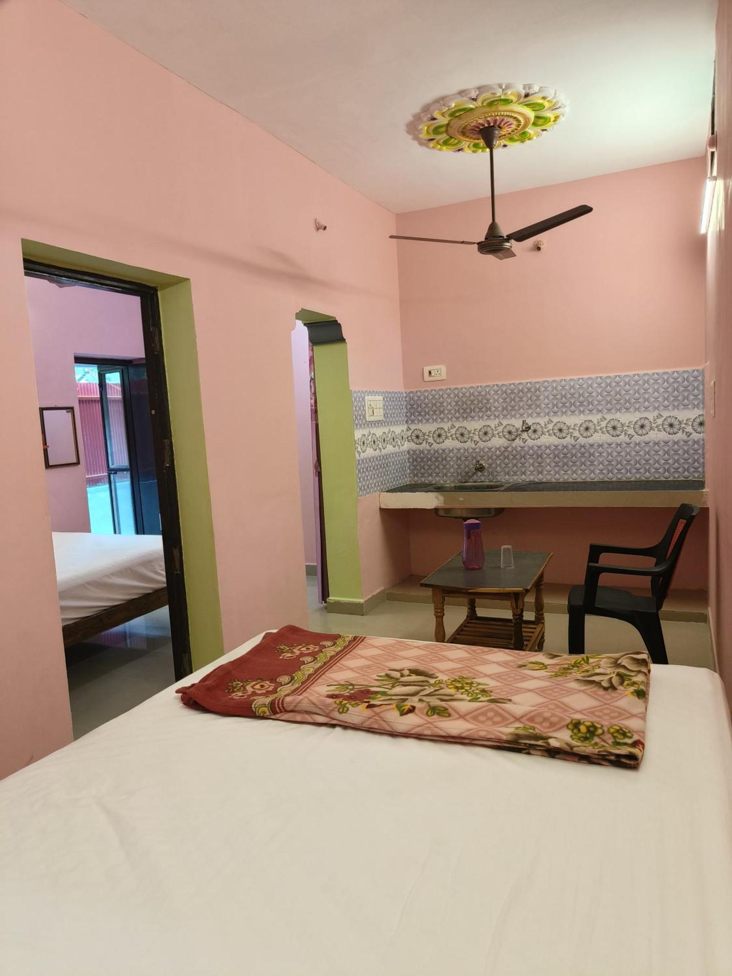 Liya Guest House Tiruvannamalai Ngoại thất bức ảnh