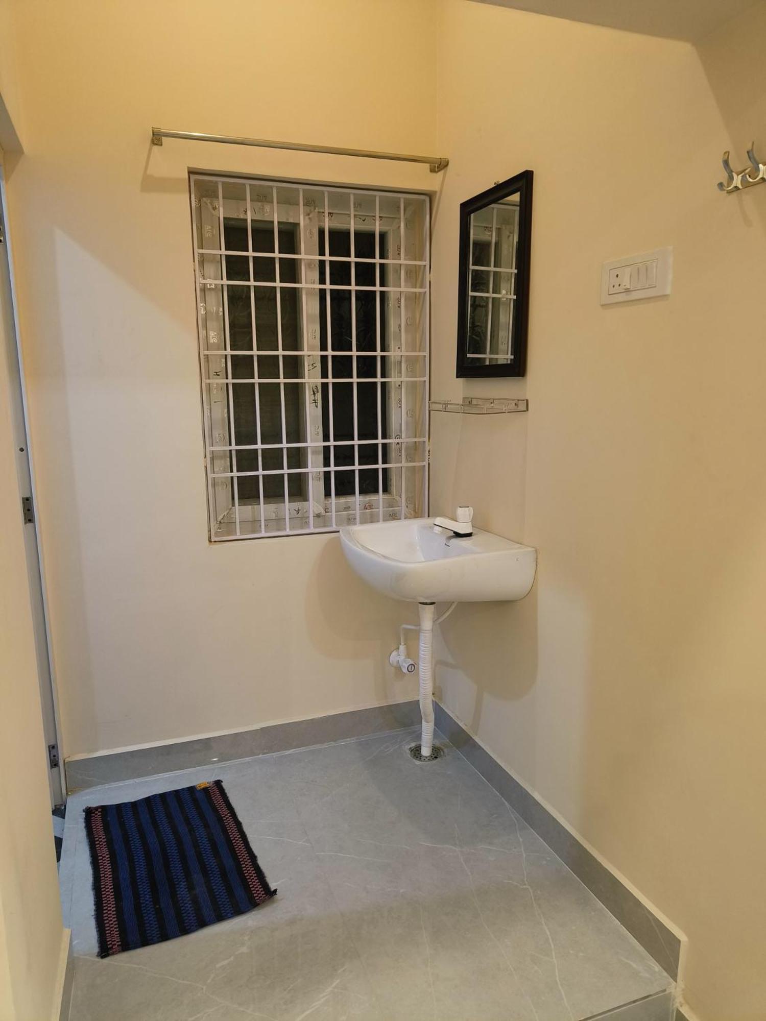 Liya Guest House Tiruvannamalai Ngoại thất bức ảnh